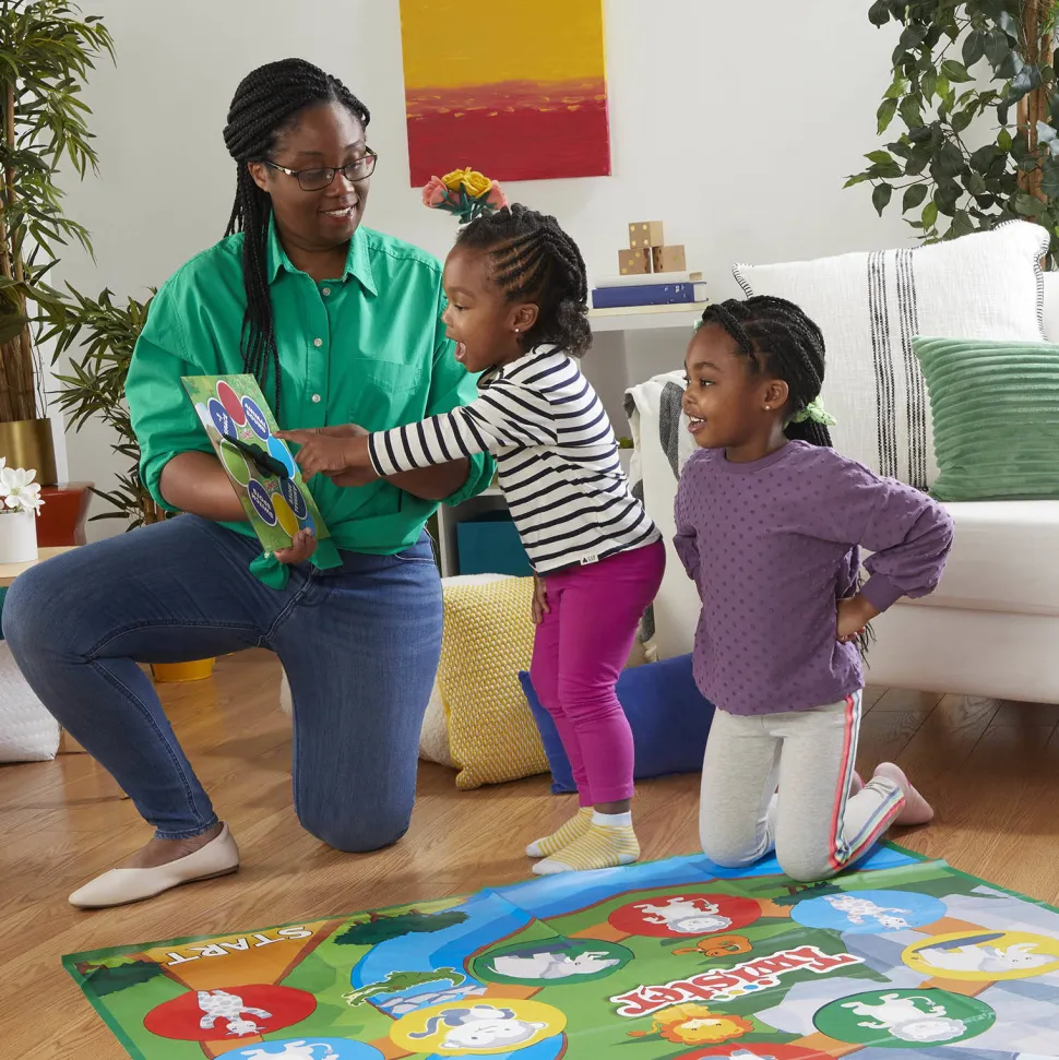 Hasbro Gaming Twister Junior