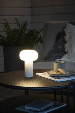 Konstsmide Usb Oplaadbare Tafellamp Antibes (Multikleur) Usb Oplaadbaar