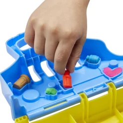 Play-Doh Care N Carry Vet
